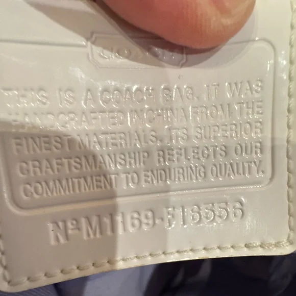 Coach - Kyra Daisy Signature Backpack with Hangtags 2011 - Nice Condition - Picture 14 of 15